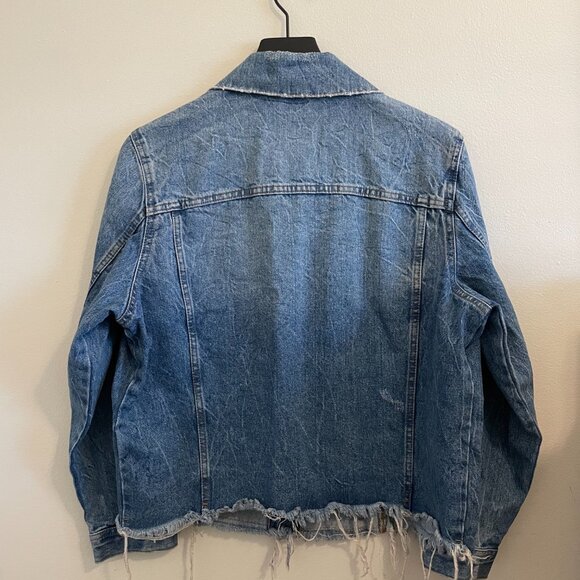 NWOT H&M Distressed Jean Jacket - Picture 6 of 8